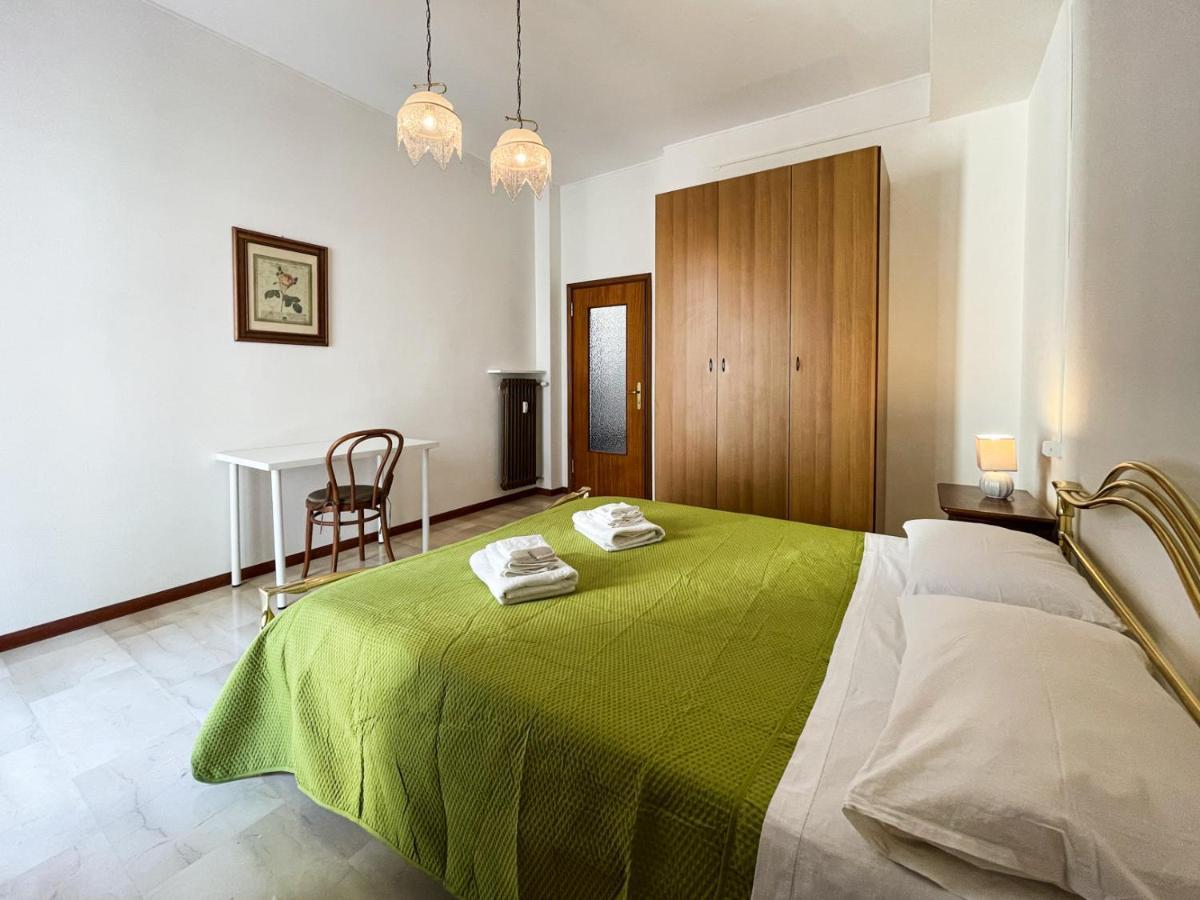 Hotel Casa Gramsci - Affitti Brevi Italia Modena Exterior foto